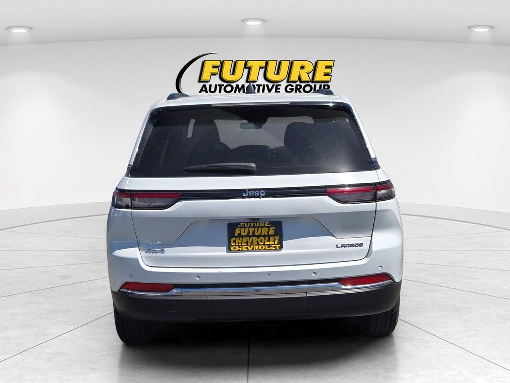 2023 Jeep Grand Cherokee Laredo