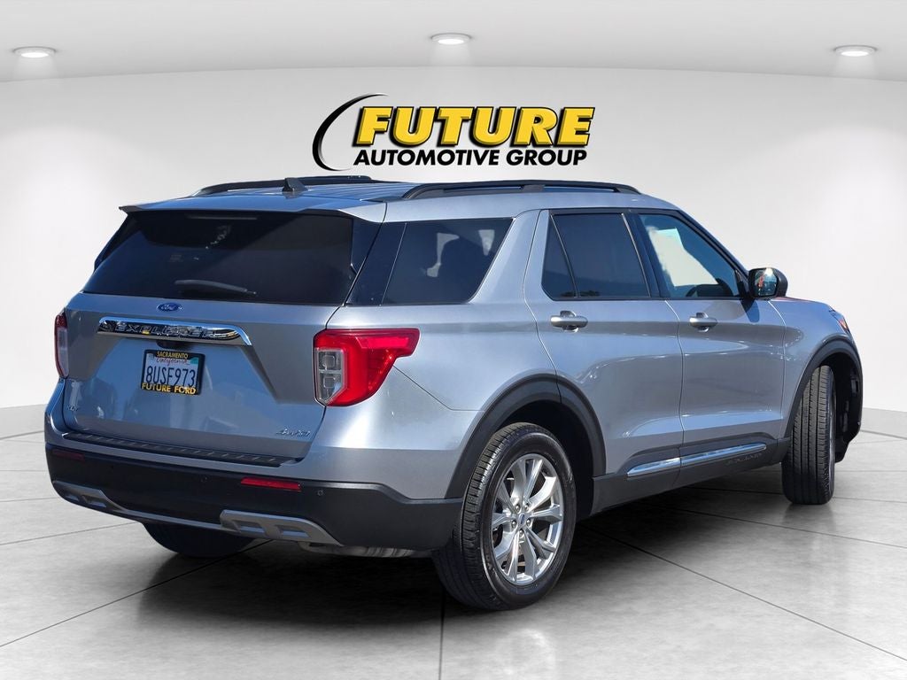2021 Ford Explorer XLT 4WD w/20's