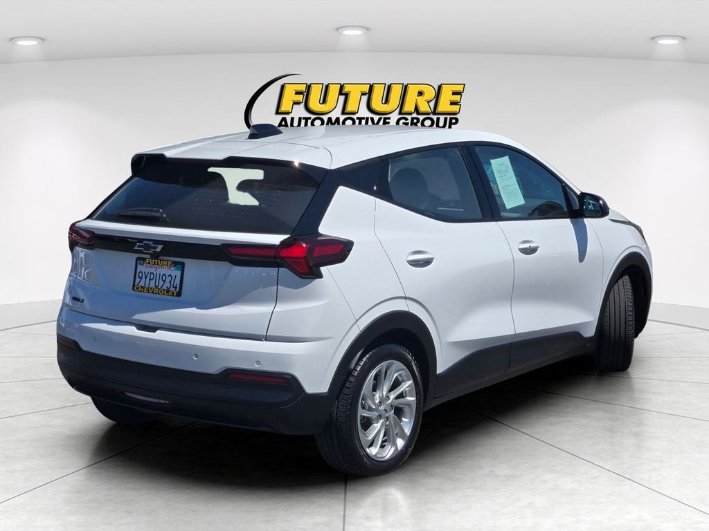 2027 Chevrolet Bolt EV LT