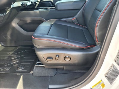 2025 Chevrolet Silverado EV RST