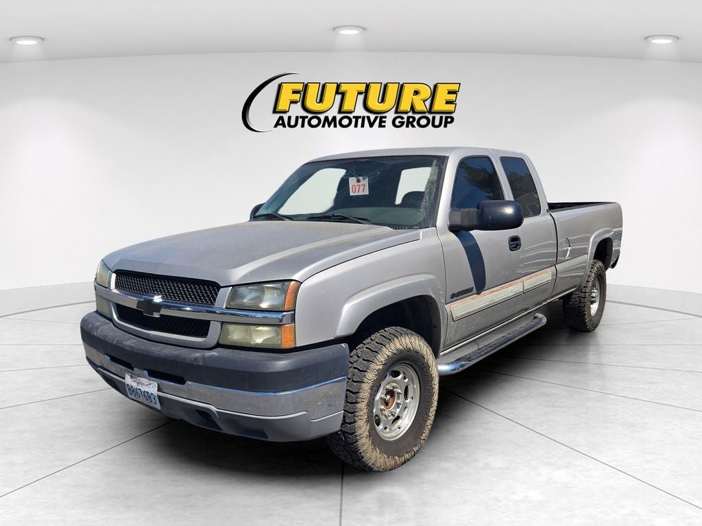 2004 Chevrolet Silverado 2500HD LS