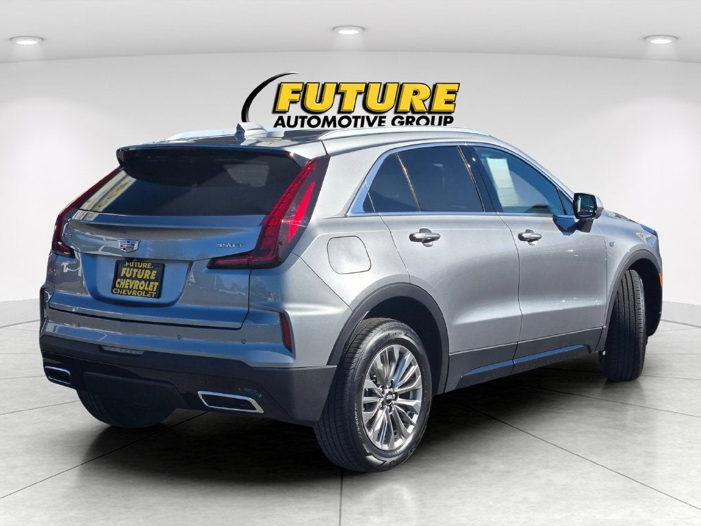 2025 Cadillac XT4 Premium Luxury