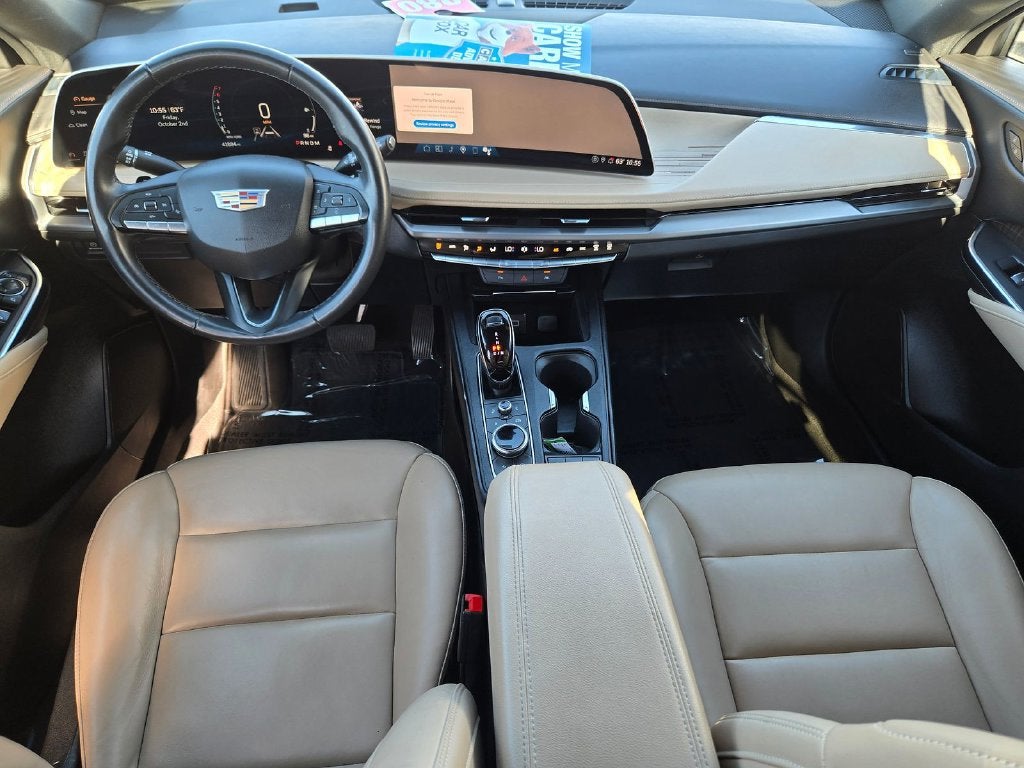 2025 Cadillac XT4 Premium Luxury
