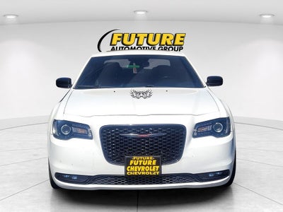 2022 Chrysler 300 S