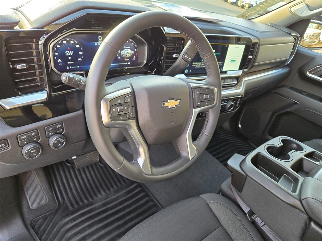 2026 Chevrolet Silverado 1500 LT LT1