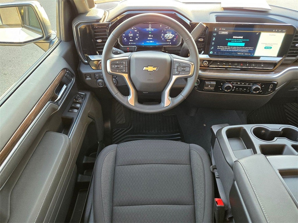 2026 Chevrolet Silverado 1500 LT LT1