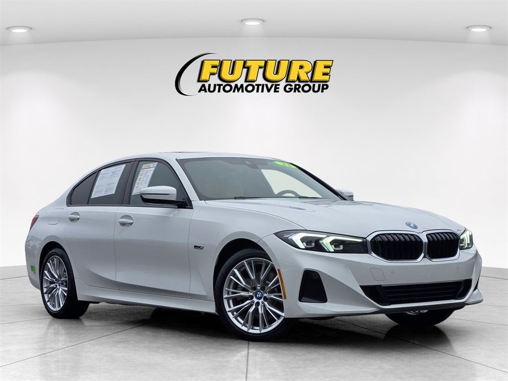 2023 BMW 3 Series 330e iPerformance