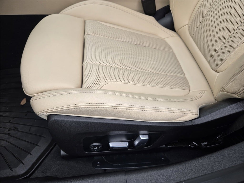 2023 BMW 3 Series 330e iPerformance