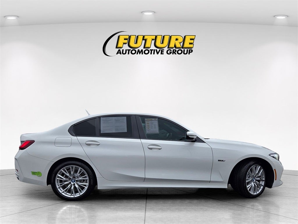 2023 BMW 3 Series 330e iPerformance