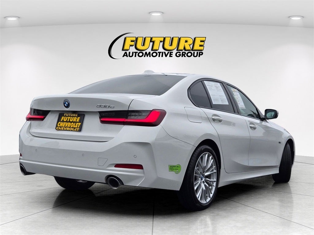 2023 BMW 3 Series 330e iPerformance