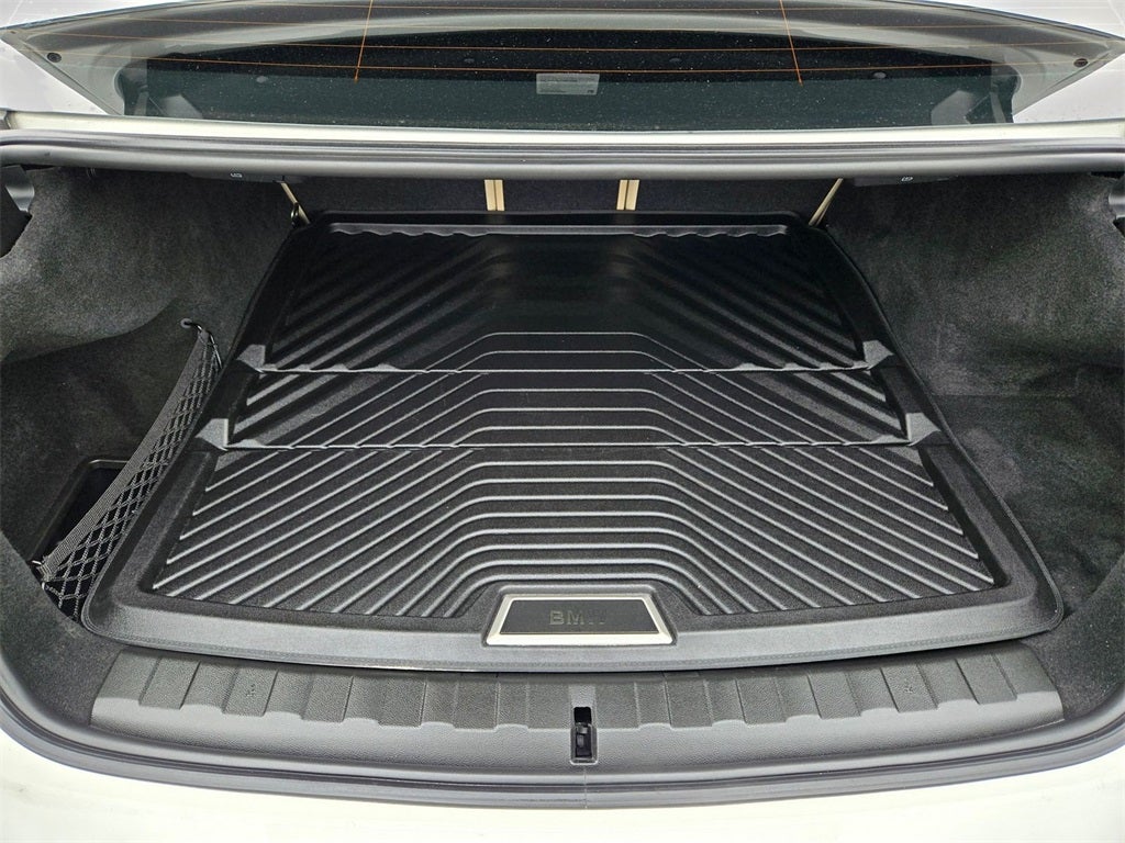 2023 BMW 3 Series 330e iPerformance