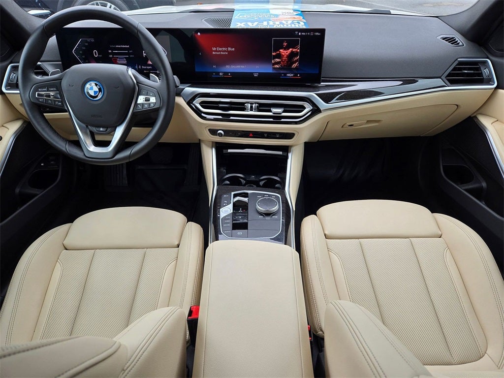2023 BMW 3 Series 330e iPerformance