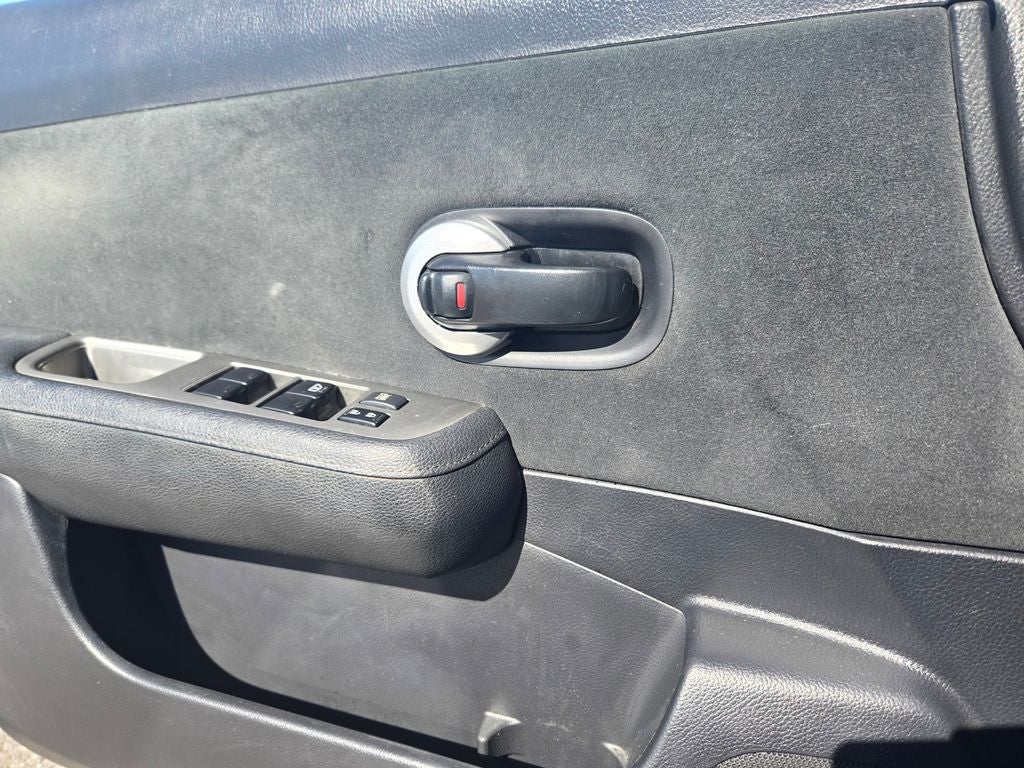 2012 Nissan Versa 1.8 S