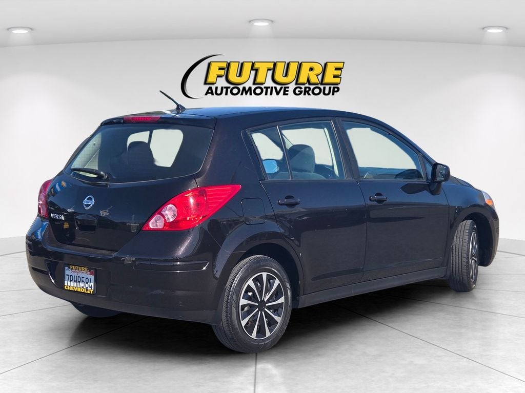 2012 Nissan Versa 1.8 S