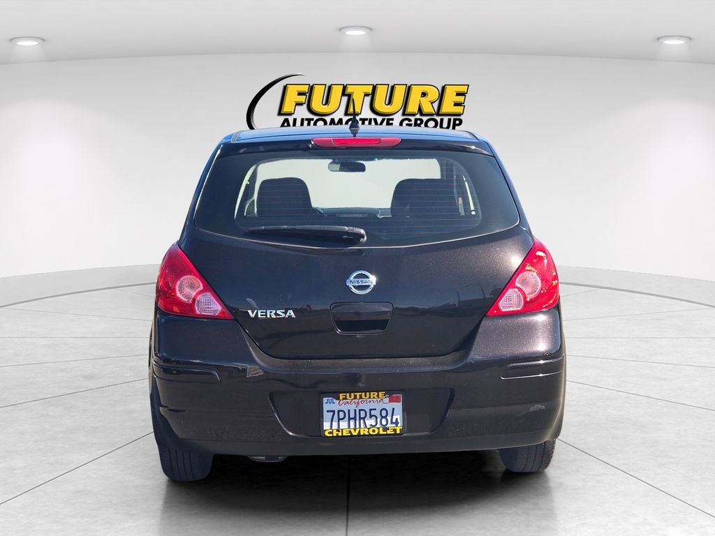 2012 Nissan Versa 1.8 S