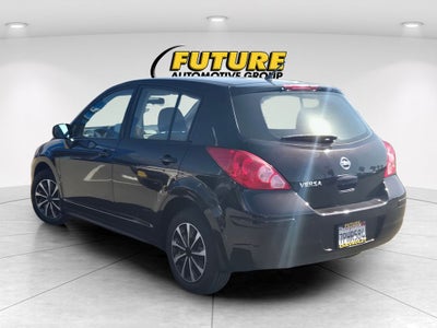 2012 Nissan Versa 1.8 S
