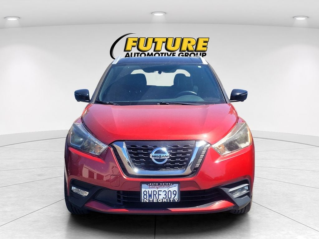 2019 Nissan Kicks SR