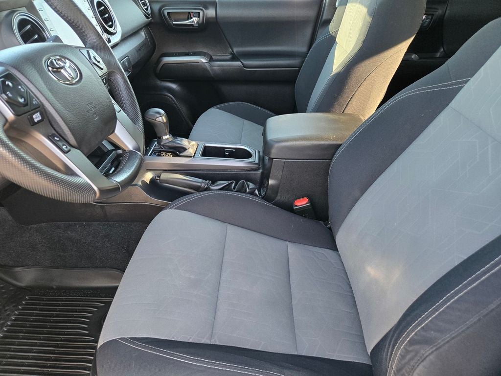 2021 Toyota Tacoma TRD Off-Road V6 4WD LIFTED