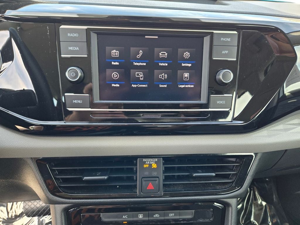 2024 Volkswagen Taos 1.5T S