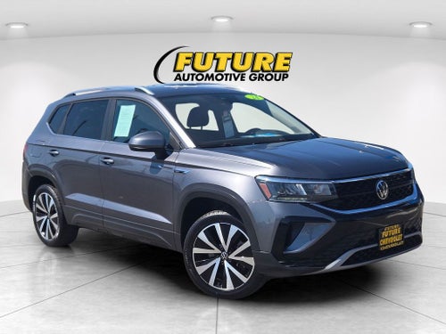 2024 Volkswagen Taos 1.5T SE