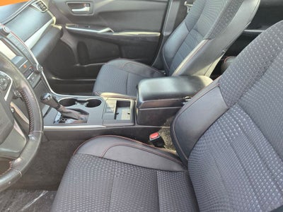 2015 Toyota Camry Hybrid SE