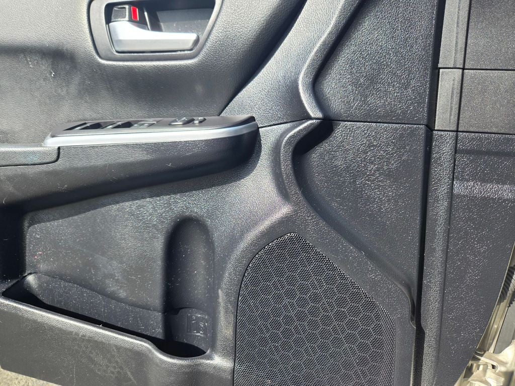 2015 Toyota Camry Hybrid SE