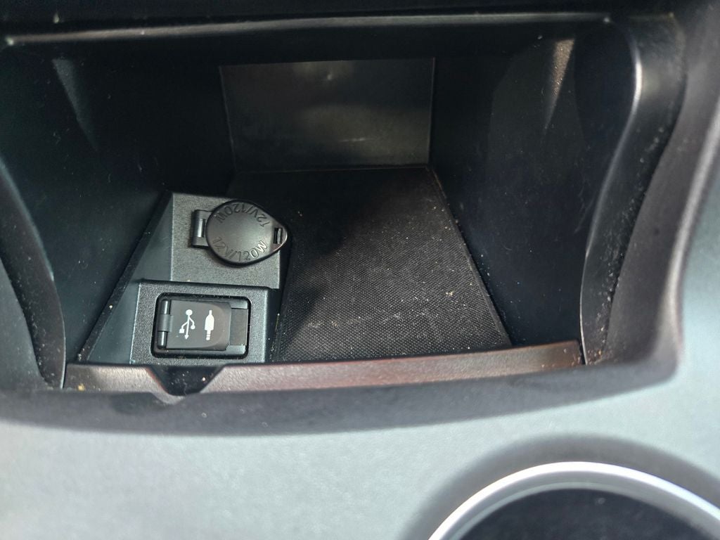 2015 Toyota Camry Hybrid SE