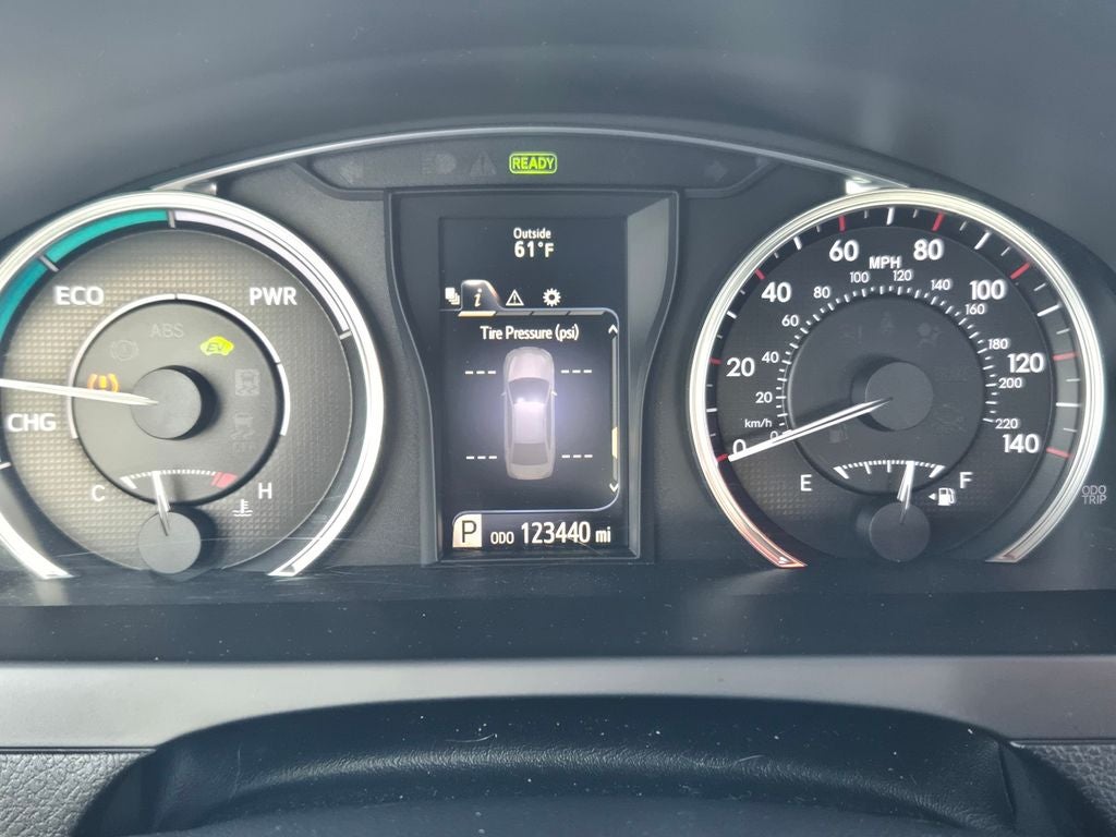 2015 Toyota Camry Hybrid SE