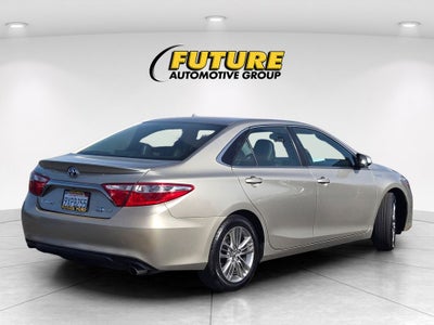 2015 Toyota Camry Hybrid SE