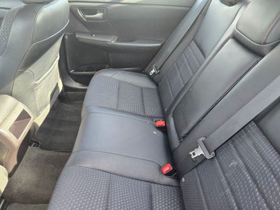 2015 Toyota Camry Hybrid SE