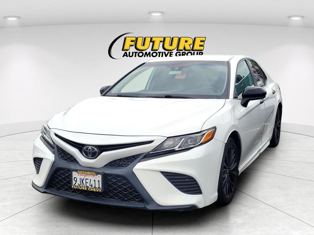 2020 Toyota Camry SE Nightshade