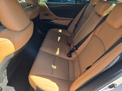 2025 Lexus ES 350