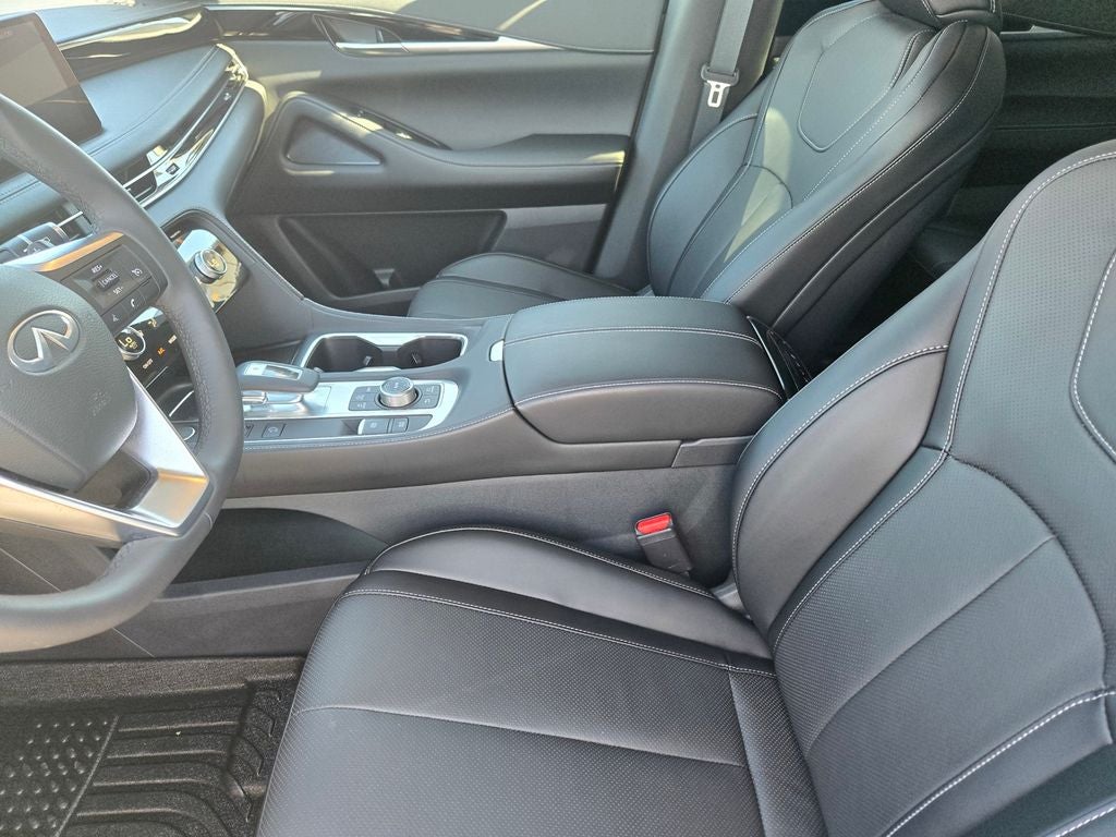 2024 INFINITI QX60 PURE