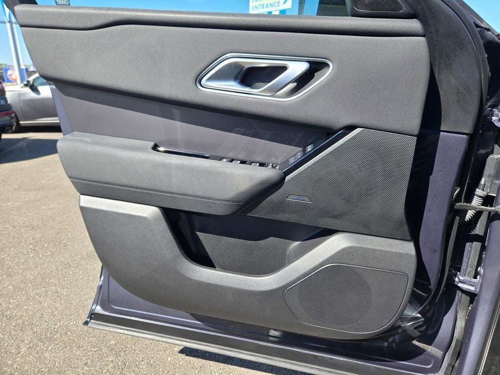 2024 Land Rover Range Rover Velar Dynamic SE