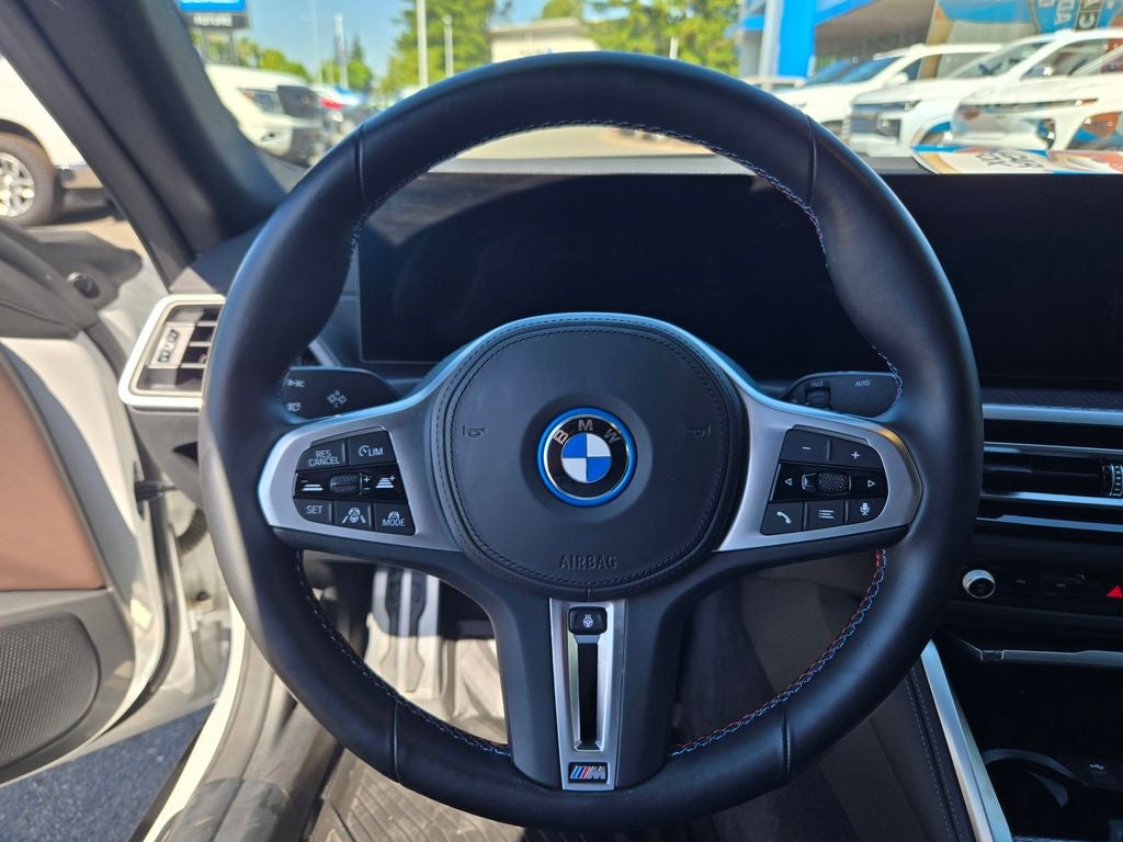 2022 BMW i4 M50