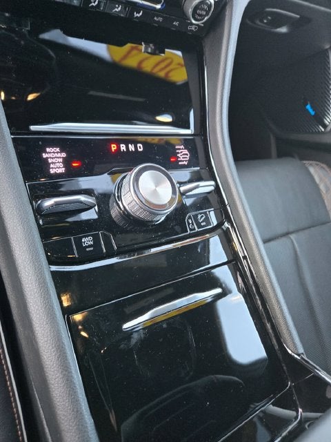 2024 Jeep Grand Cherokee Summit AWD W/ Luxury Tech and High Altitude Pkg's