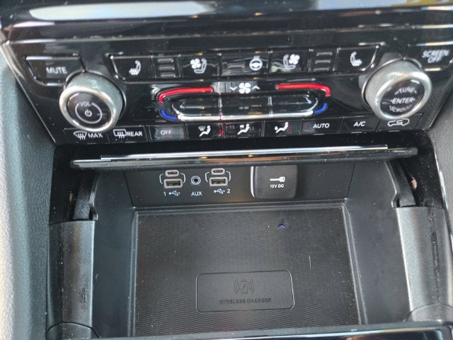 2024 Jeep Grand Cherokee Summit AWD W/ Luxury Tech and High Altitude Pkg's