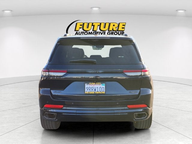 2024 Jeep Grand Cherokee Summit AWD W/ Luxury Tech and High Altitude Pkg's