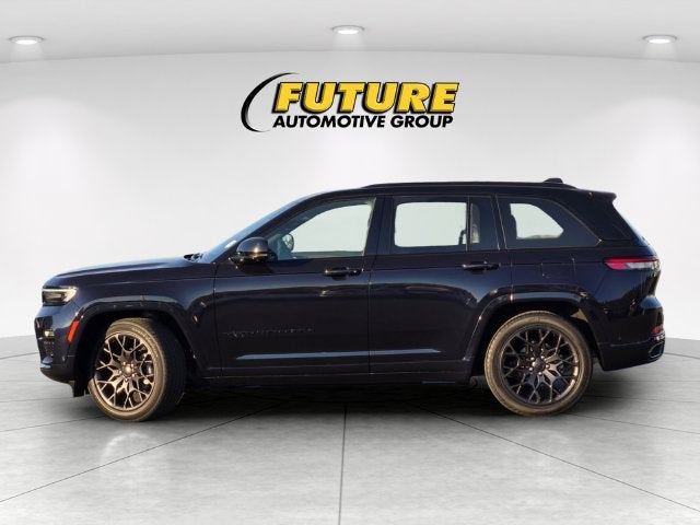 2024 Jeep Grand Cherokee Summit AWD W/ Luxury Tech and High Altitude Pkg's