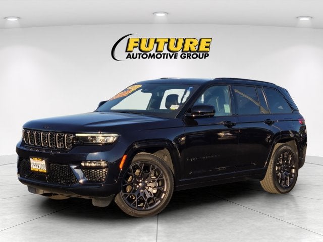 2024 Jeep Grand Cherokee Summit AWD W/ Luxury Tech and High Altitude Pkg's