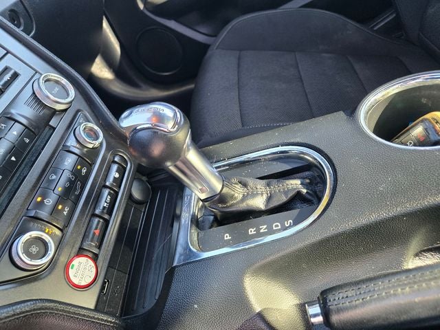 2017 Ford Mustang V6