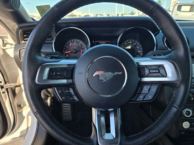 2017 Ford Mustang V6