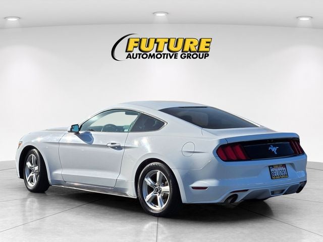 2017 Ford Mustang V6