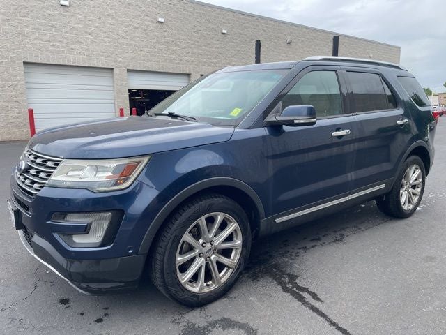 2016 Ford Explorer Limited 4WD W/ Leather and Navigation