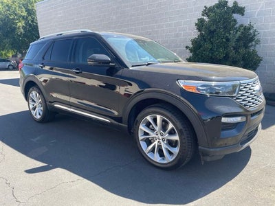2022 Ford Explorer Platinum 4WD W
