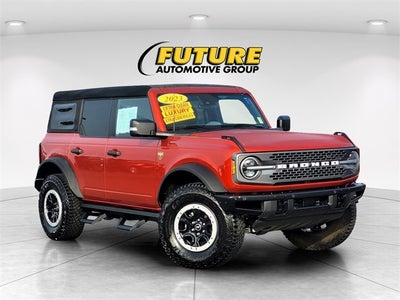 2023 Ford Bronco Badlands 4WD W/ LUX and Sasquatch Pkg's.