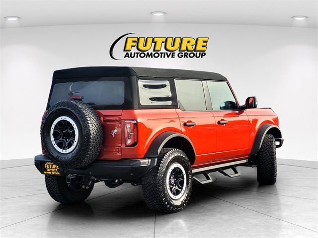2023 Ford Bronco Badlands 4WD W/ LUX and Sasquatch Pkg's.