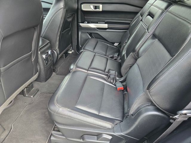 2022 Ford Explorer Limited 4WD W/ Navigation and Mooroof