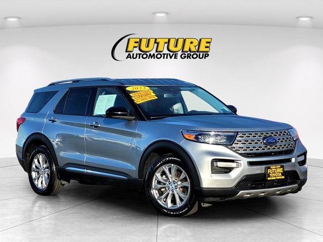 2023 Ford Explorer Limited 4WD W/ Navigation