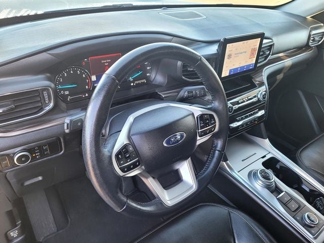 2023 Ford Explorer Limited 4WD W/ Navigation
